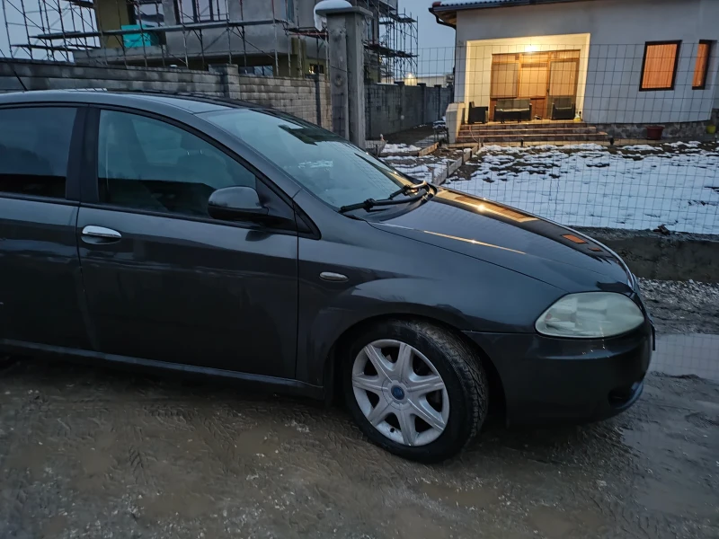 Fiat Croma, снимка 2 - Автомобили и джипове - 48694692