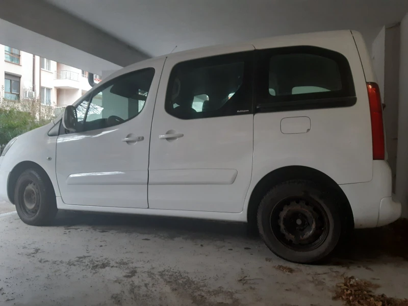 Citroen Berlingo, снимка 7 - Автомобили и джипове - 49621481