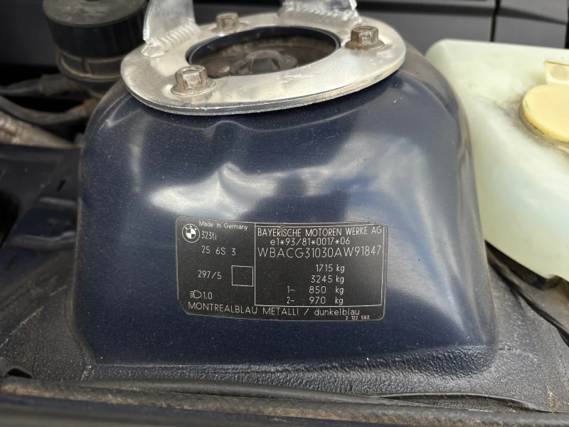 BMW 323 Compact* M PACK* Facelift* , снимка 14 - Автомобили и джипове - 50496141