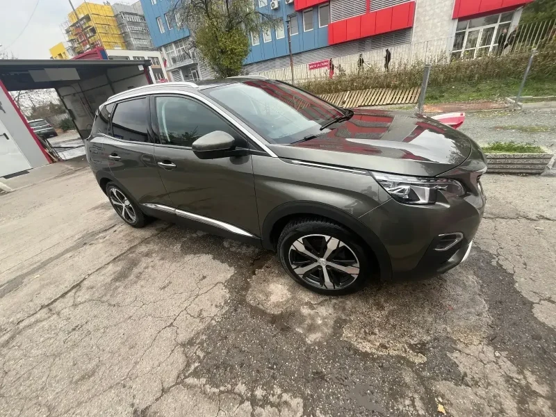 Peugeot 3008 NEW ALLURE 1, 5 e-HDi 130 EAT8 EURO 6.2, снимка 6 - Автомобили и джипове - 52293457