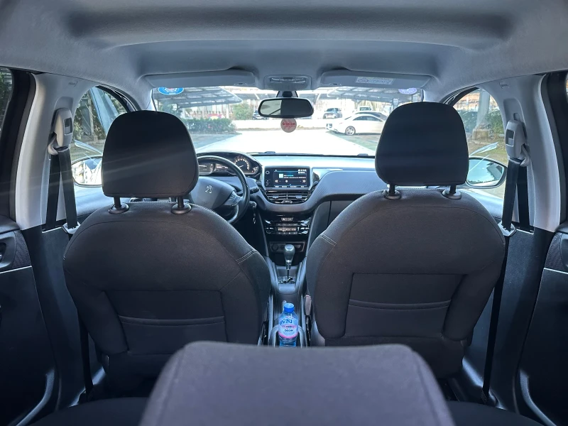 Peugeot 208 PureTech Allure, снимка 6 - Автомобили и джипове - 52623341