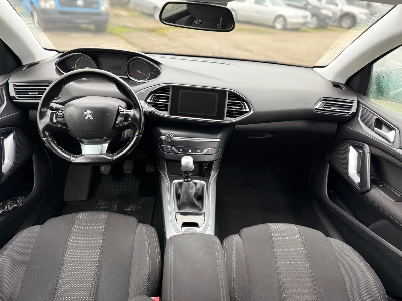 Peugeot 308 1.2I-131ps, снимка 11 - Автомобили и джипове - 52662098