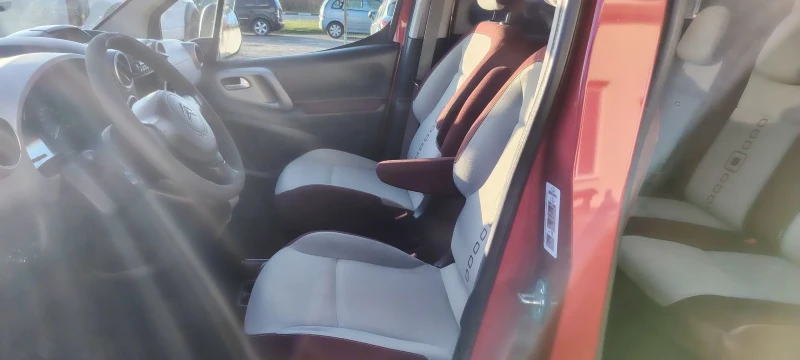 Citroen Berlingo 1.6HDI-112к.с, снимка 10 - Автомобили и джипове - 52885989