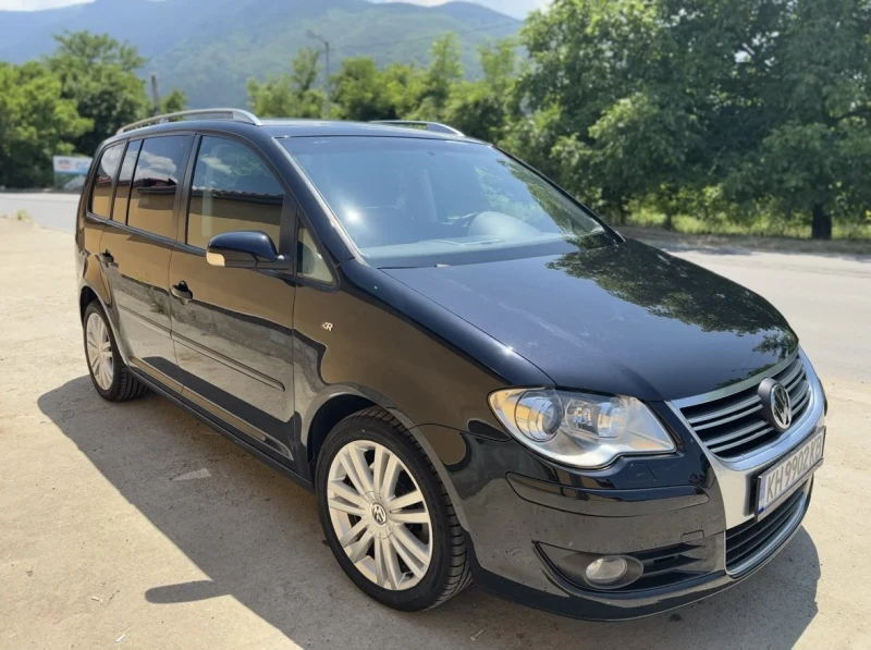 VW Touran, снимка 2 - Автомобили и джипове - 53100640