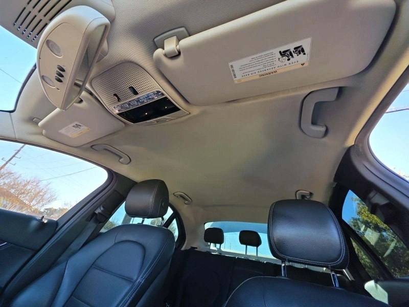 Mercedes-Benz C 300, снимка 12 - Автомобили и джипове - 53345016