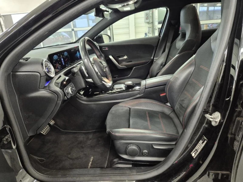 Mercedes-Benz A 180 АМГ ПАКЕТ!!!, снимка 12 - Автомобили и джипове - 53539612