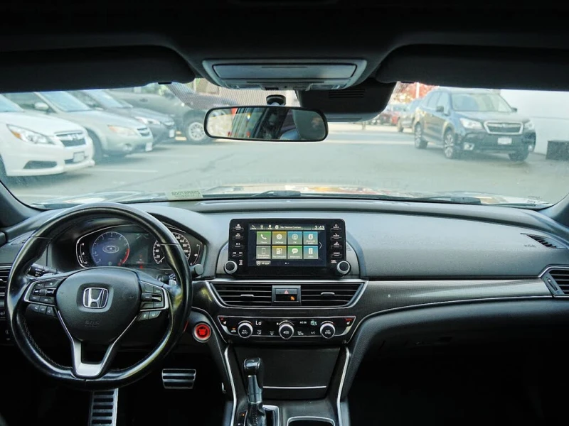 Honda Accord Sport FWD* CARFAX * АвтоКредит* (ЦЕНА ДО БГ), снимка 8 - Автомобили и джипове - 53600120