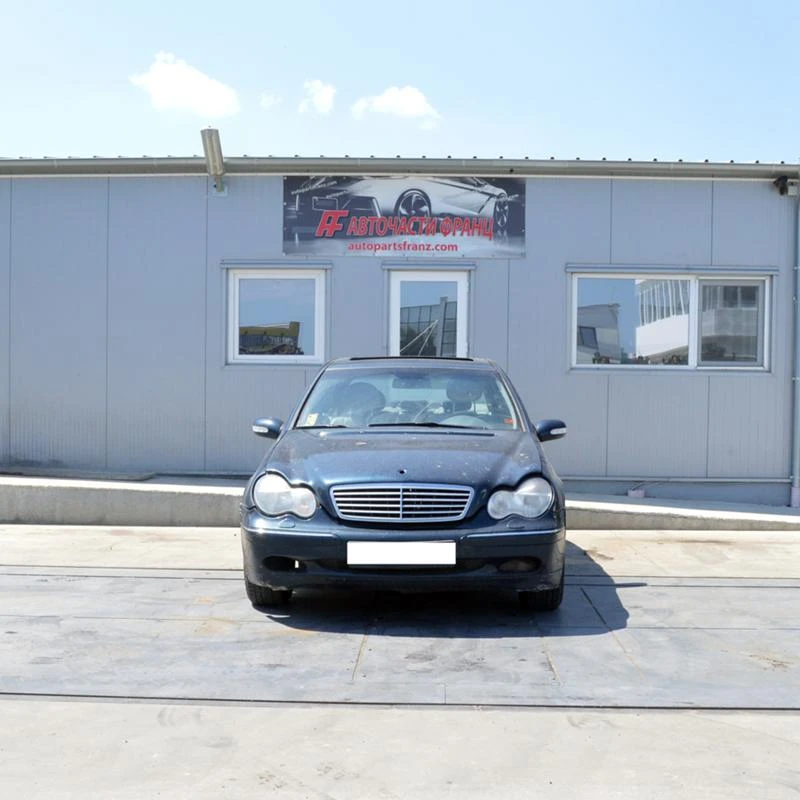 Mercedes-Benz C 220 2.2CDI, снимка 1 - Автомобили и джипове - 25507586