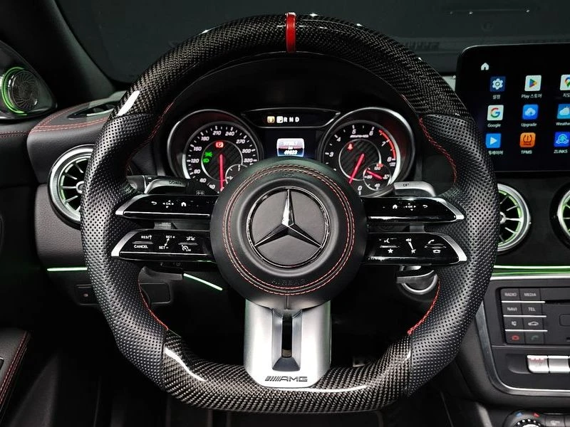 Mercedes-Benz CLA CLA45 AMG 4MATIC| 375к.с.| ВКЛ.ТЕХНОТЕСТ, снимка 13 - Автомобили и джипове - 55400996