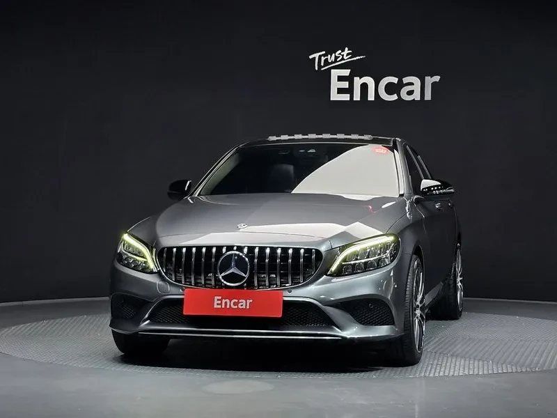 Mercedes-Benz C 200 Avantgarde, снимка 3 - Автомобили и джипове - 55783941