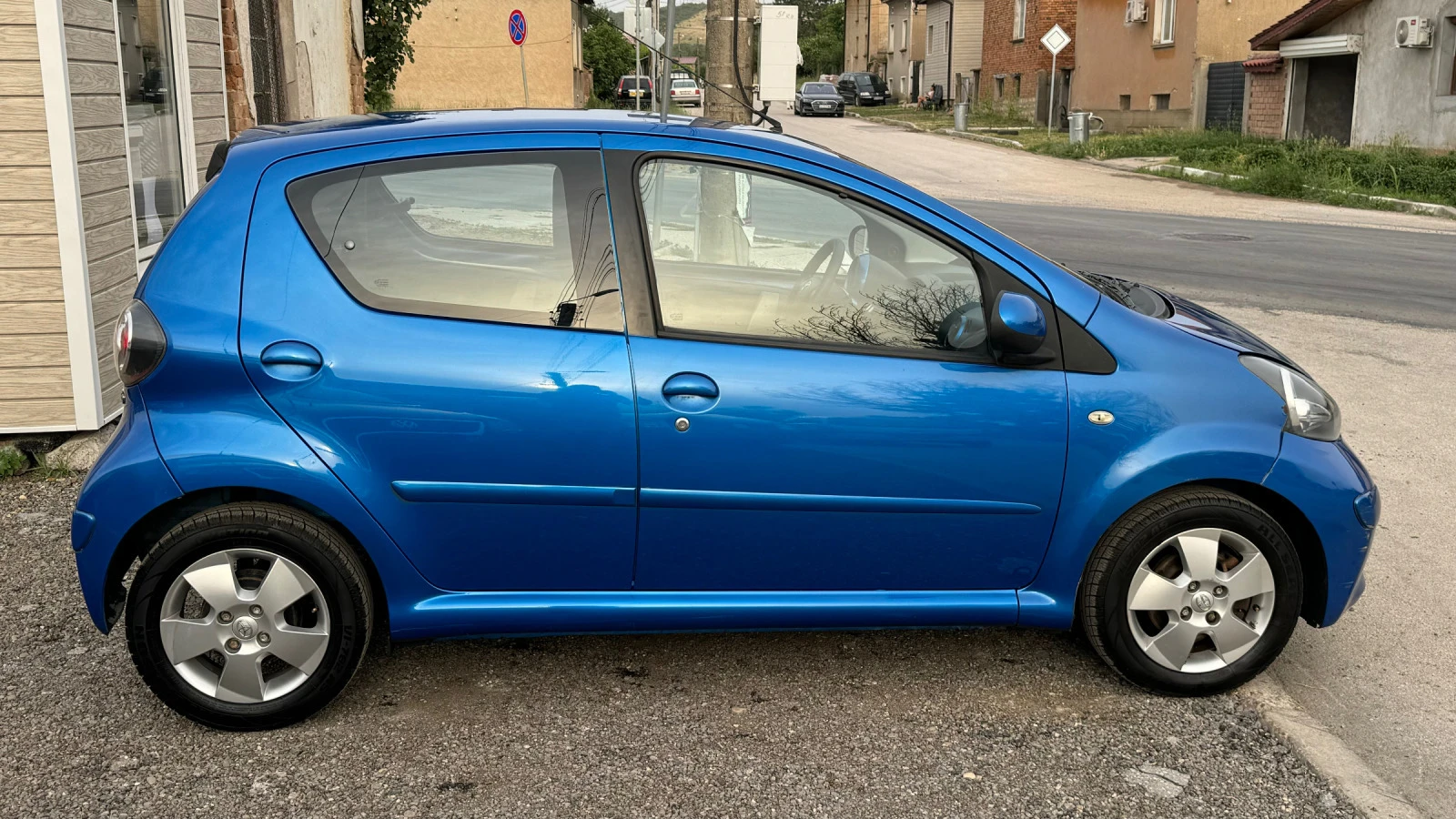 Toyota Aygo 1.4 Turbo Diesel Blue - изображение 3