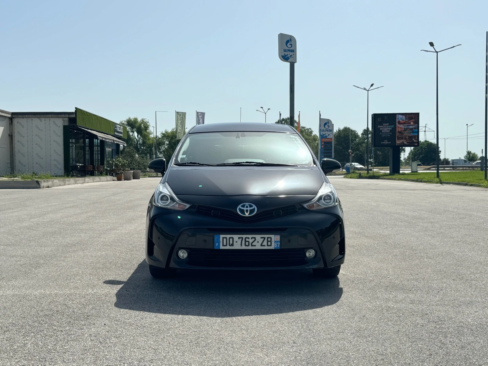 Toyota Prius Plus* Hybrid*  - изображение 2