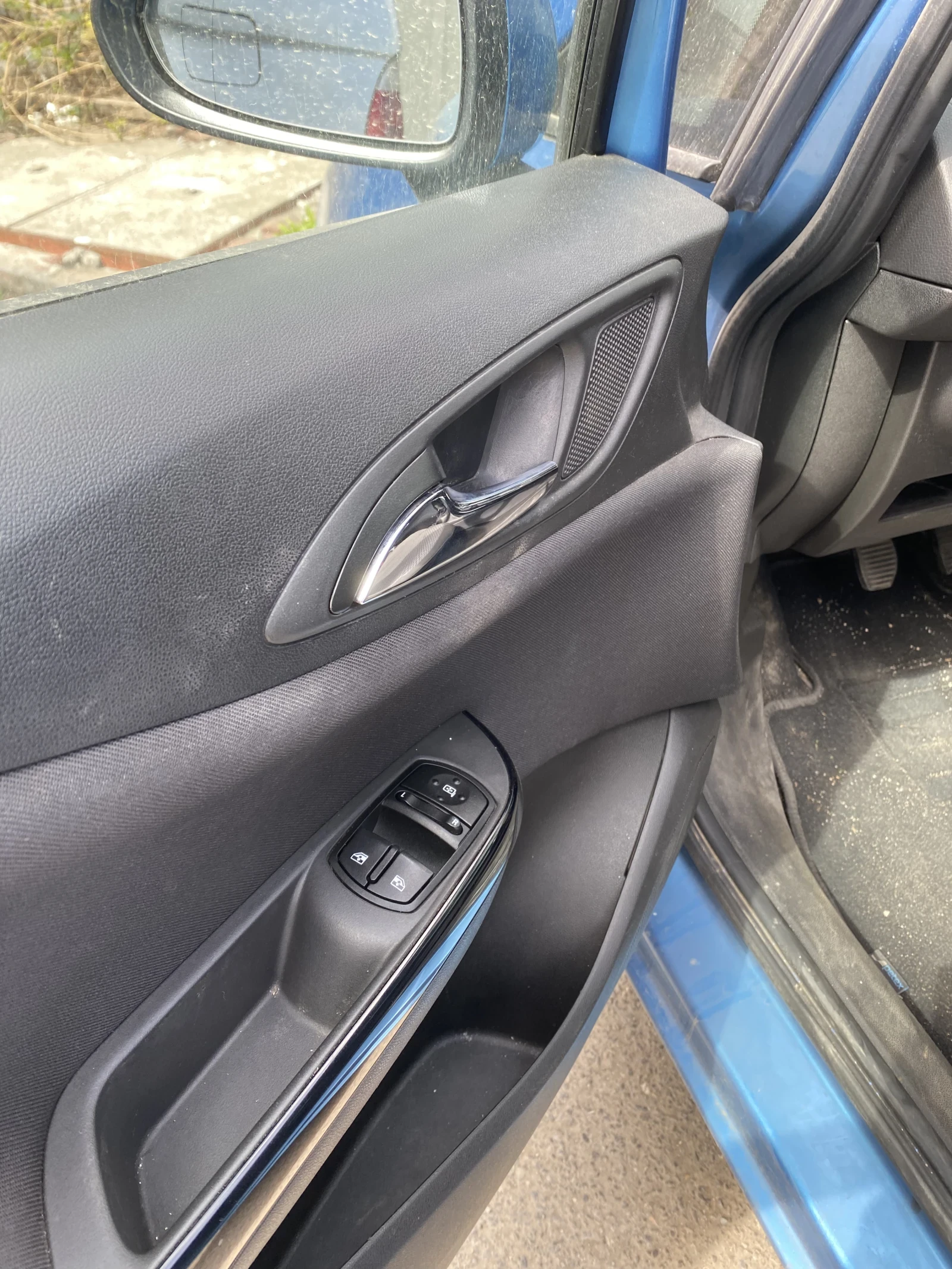 Opel Corsa  - изображение 10