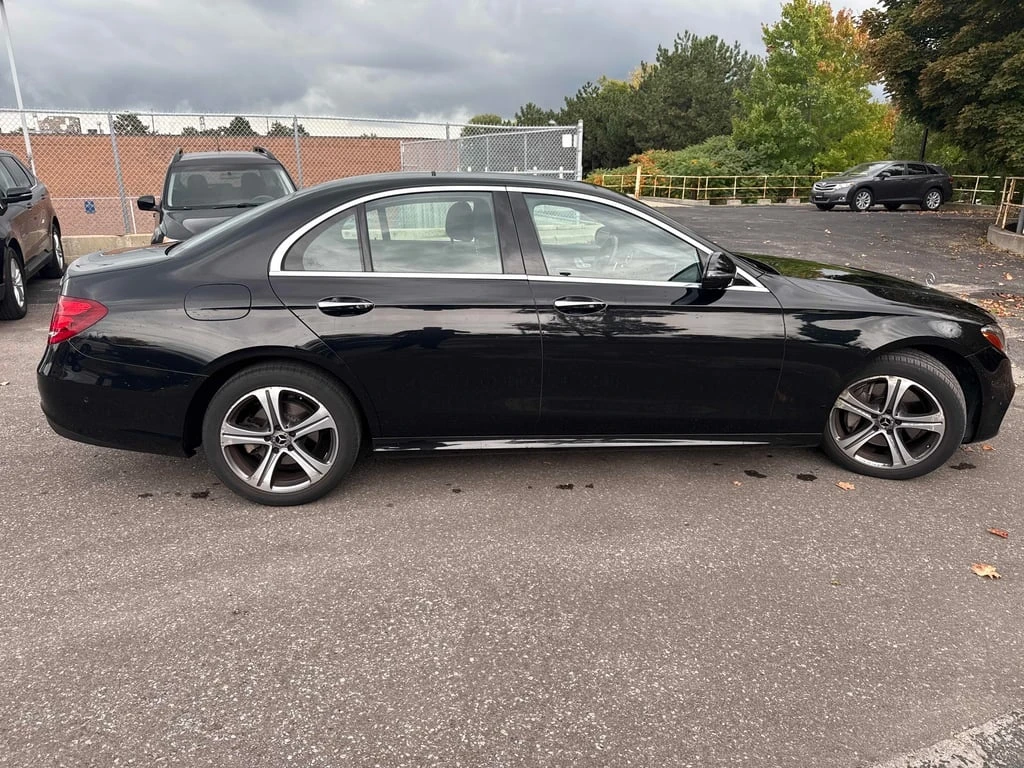 Mercedes-Benz E 300 * CARFAX * БЕЗ ПЪРВОНАЧАЛНА ВНОСКА - изображение 3