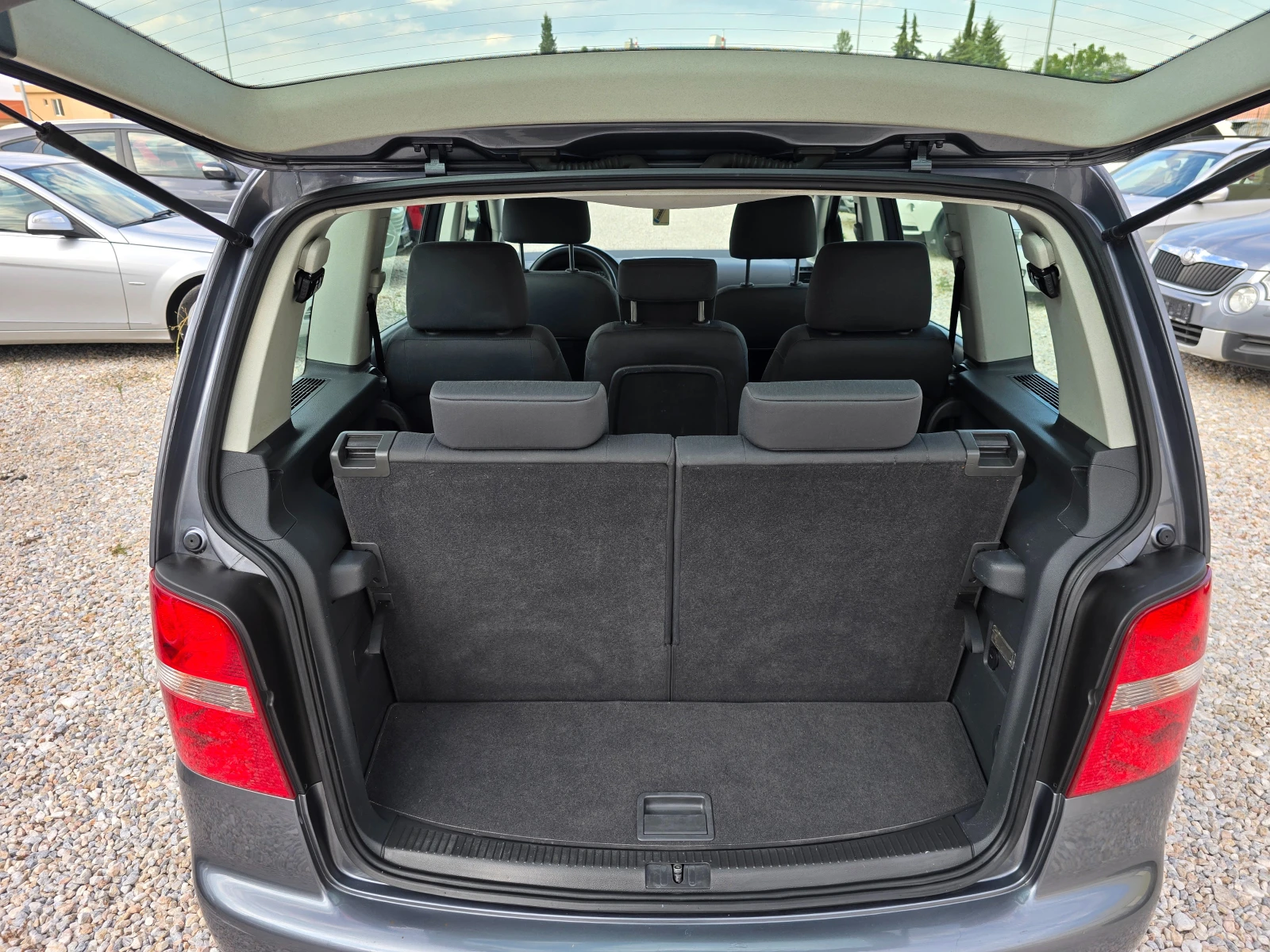 VW Touran 2.0TDI 7- | Mobile.bg   14