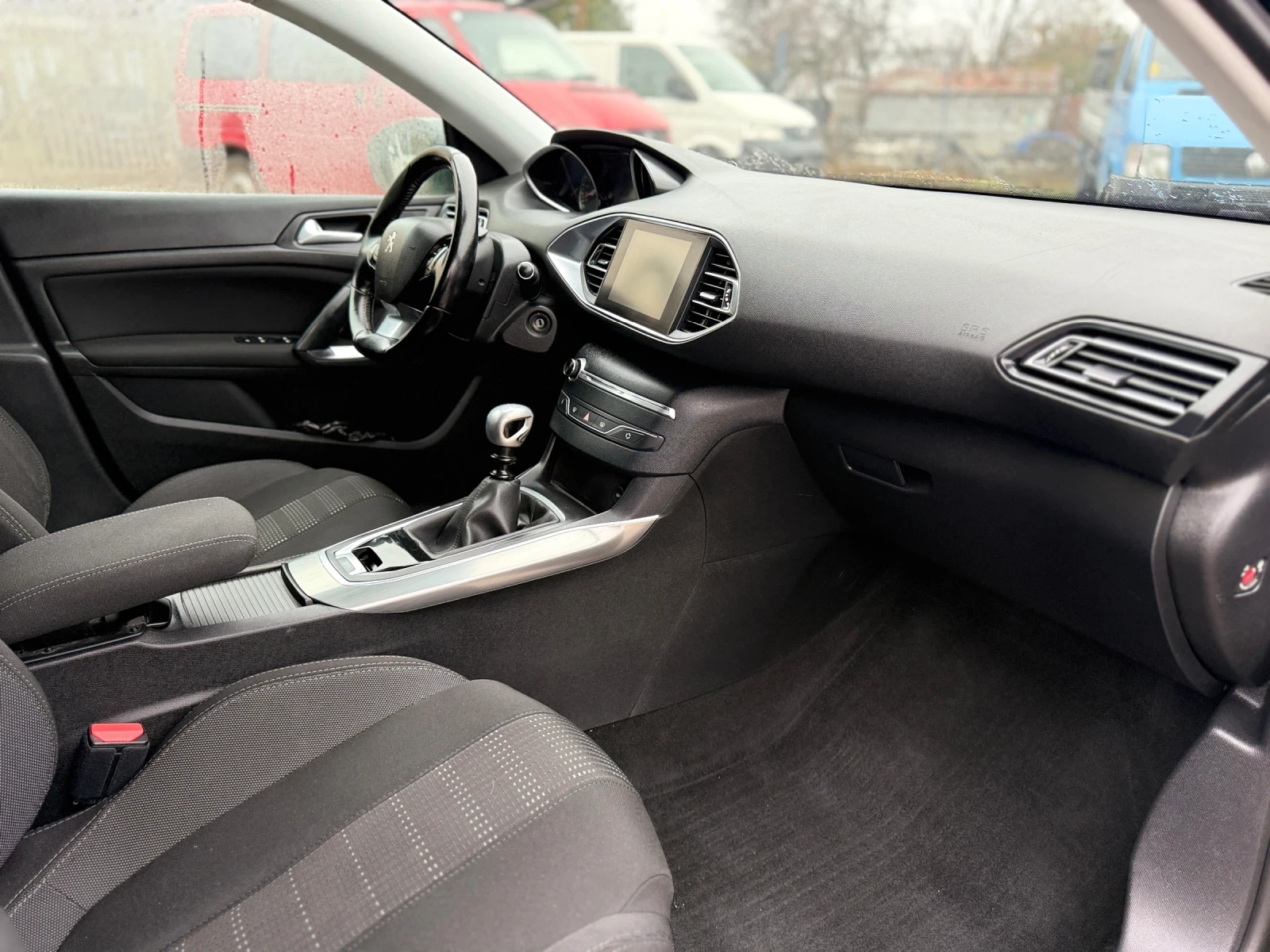 Peugeot 308 1.2I-131ps | Mobile.bg   12