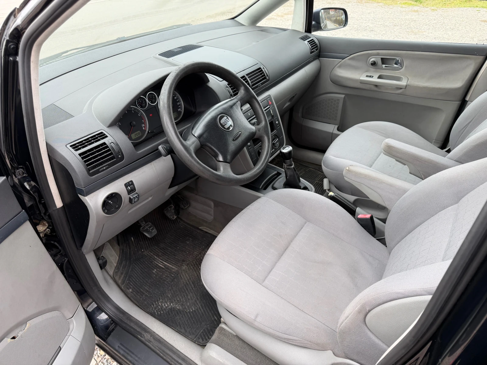 Seat Alhambra 2.0/ГАЗ/7 МЕСТА - изображение 10