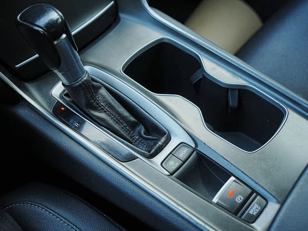 Honda Accord Sport FWD* CARFAX * ����������* (���� �� ��) | Mobile.bg � ����������� 13