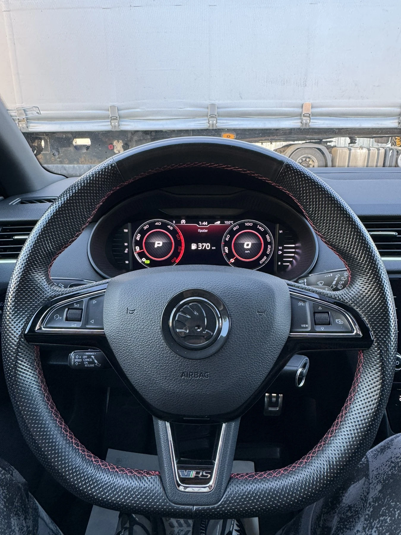 Skoda Octavia VRS 2.0d DSG, снимка 10 - Автомобили и джипове - 53810991