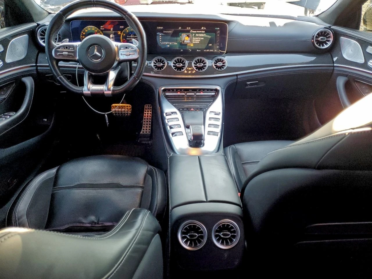 Mercedes-Benz AMG GT 4l 63 S, снимка 8 - Автомобили и джипове - 53939821