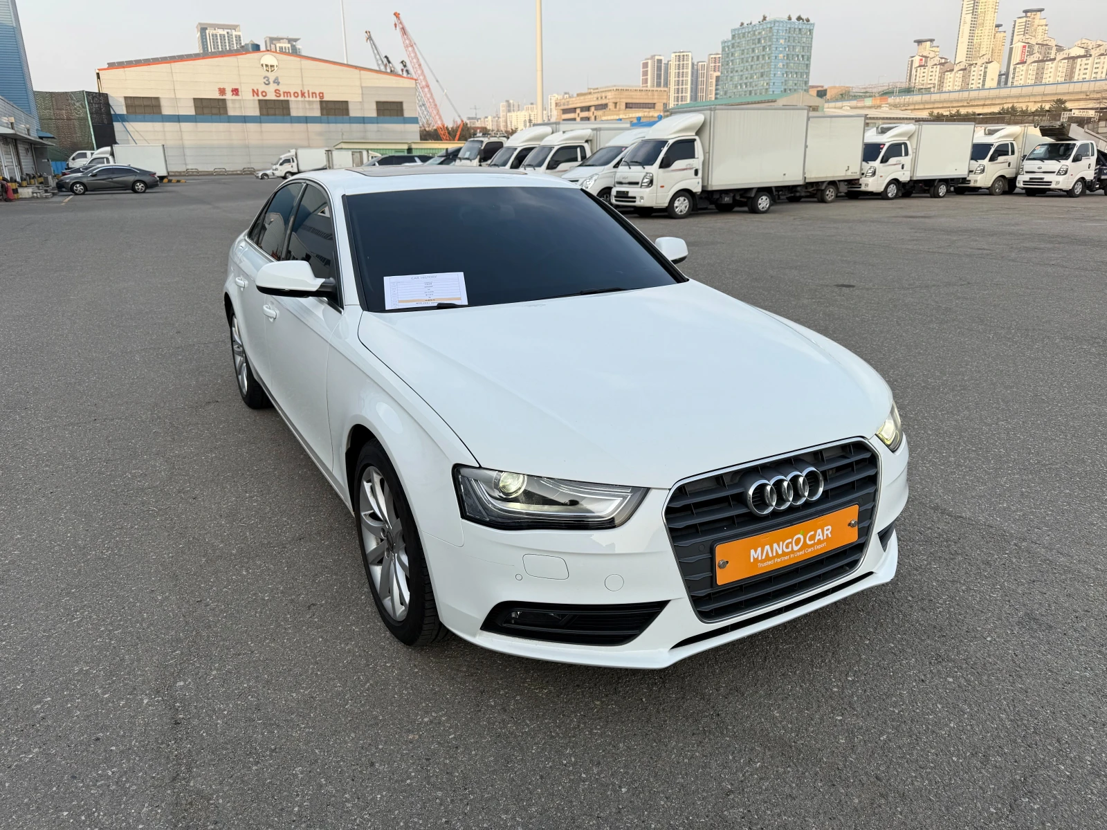 Audi A4 2.0 TDI-ОЧАКВАН ВНОС-РЕАЛНИ КМ!, снимка 3 - Автомобили и джипове - 54191018