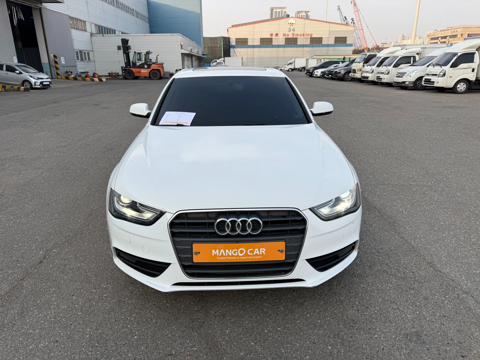 Audi A4 2.0 TDI-ОЧАКВАН ВНОС-РЕАЛНИ КМ!, снимка 2 - Автомобили и джипове - 54191018