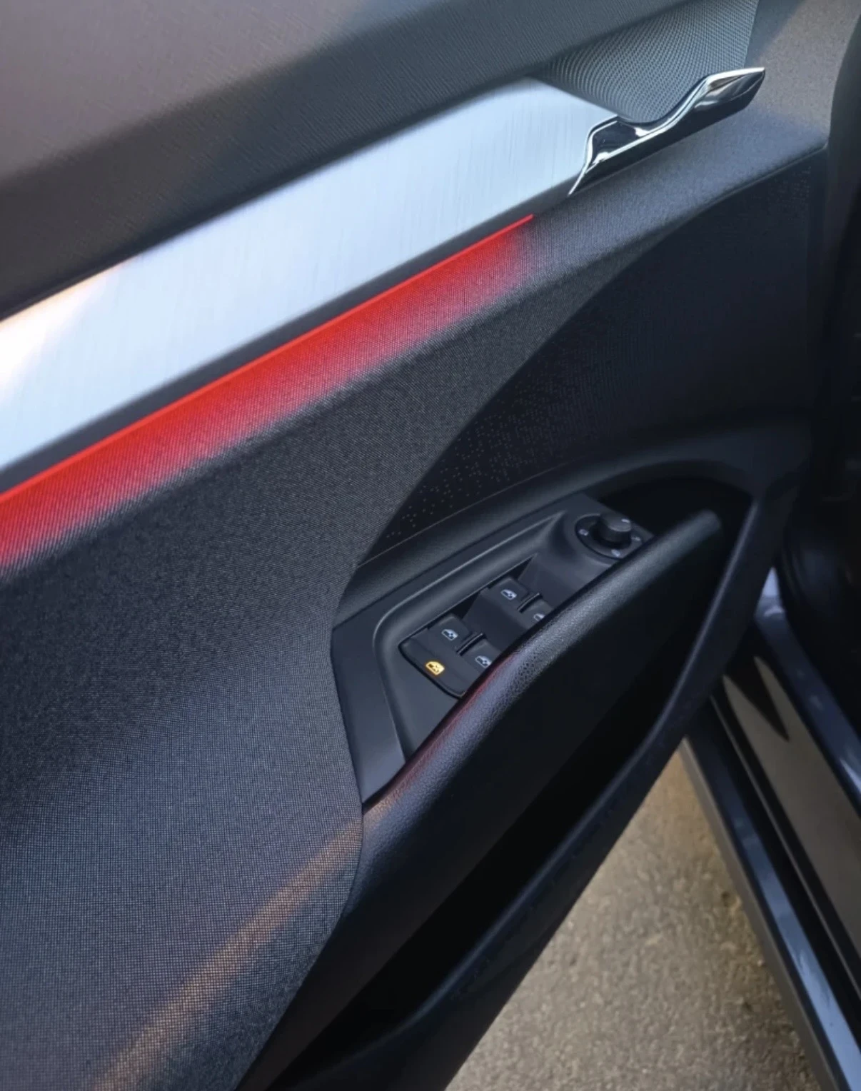 Skoda Enyaq Coupe 60 Louft/Pano/Kam, снимка 7 - Автомобили и джипове - 54344628