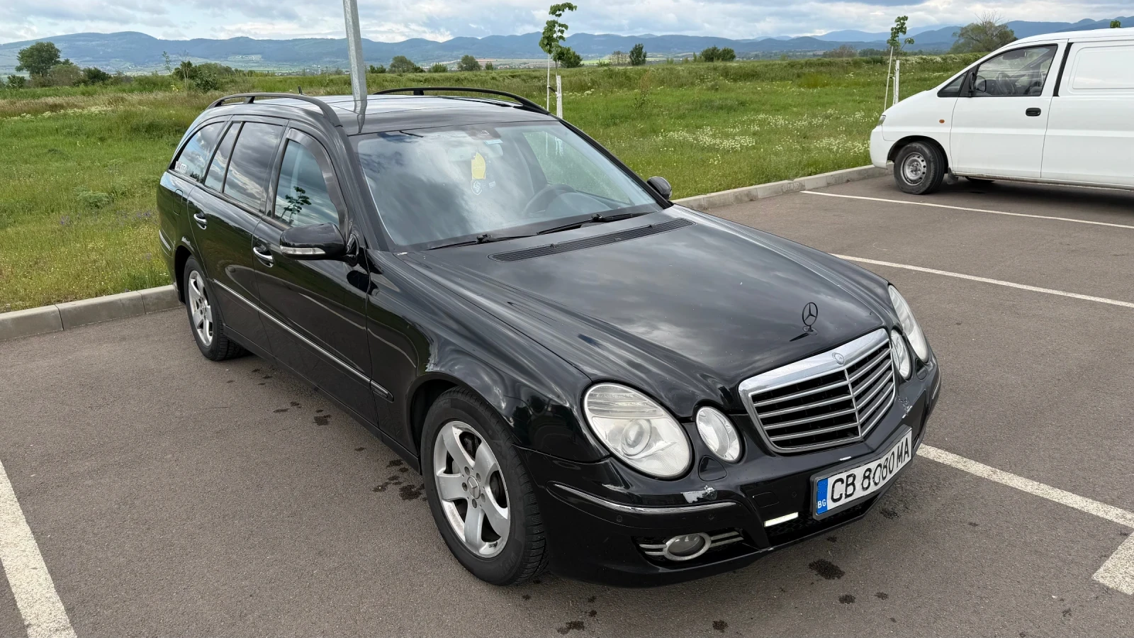 Mercedes-Benz E 320 CDI V6, снимка 2 - Автомобили и джипове - 54653838