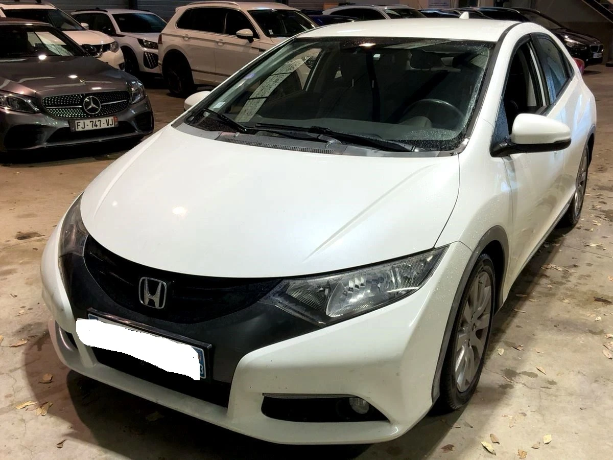 Honda Civic 1.8 i-vtec, снимка 14 - Автомобили и джипове - 54706757