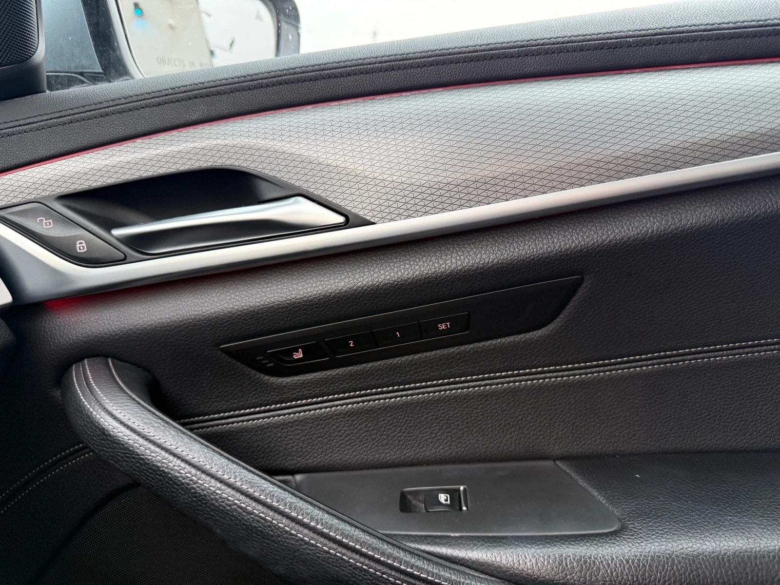 BMW 530 M Sport | Massage Seats | HUD | Driving Assistant , снимка 15 - Автомобили и джипове - 55049186