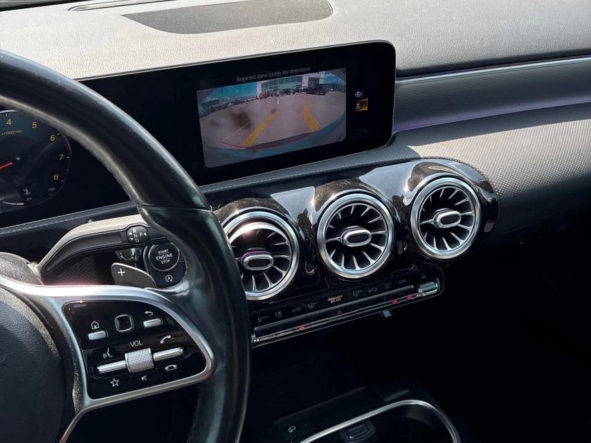 Mercedes-Benz A 250 AMG-LINE* Night Pack* Back cam* Шибидах* Подгрев* , снимка 9 - Автомобили и джипове - 55254570