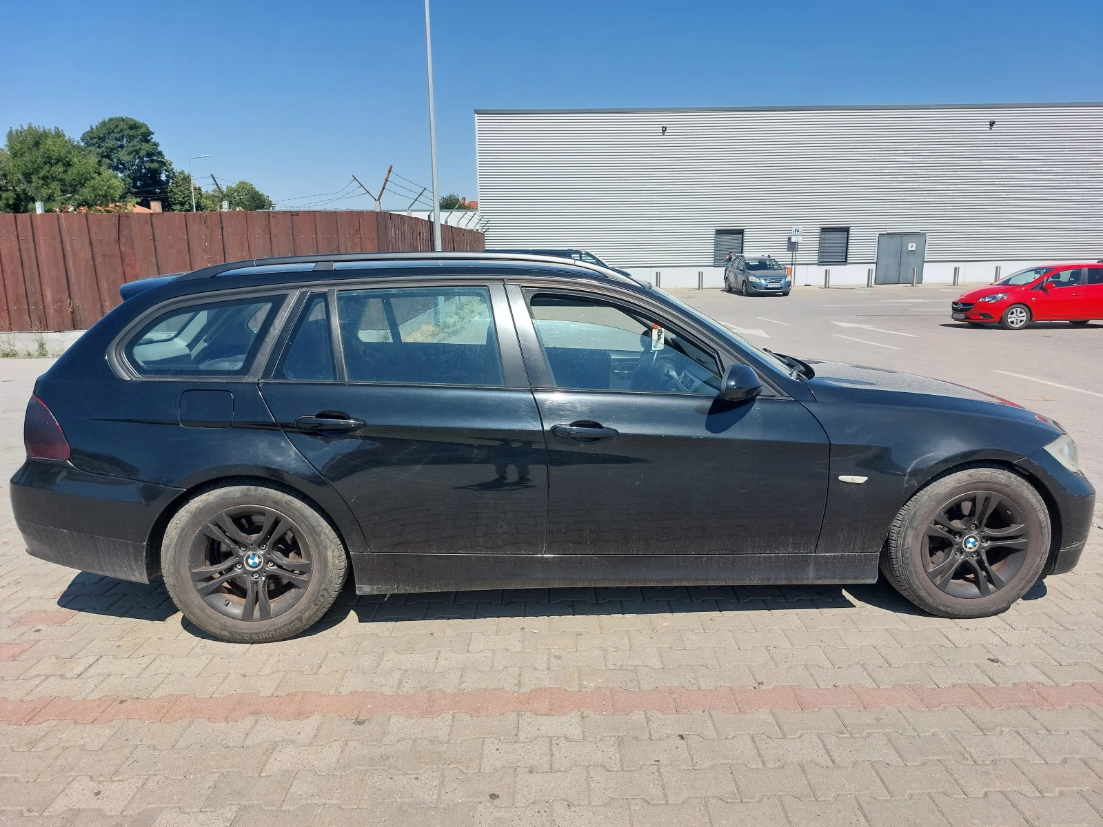 BMW 320, снимка 2 - Автомобили и джипове - 55578975