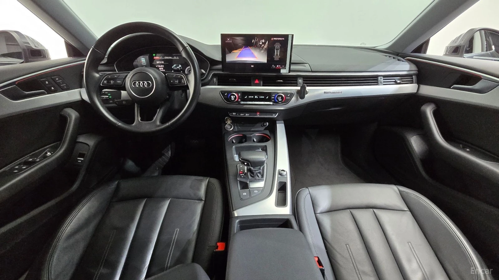 Audi A5 40TFSI* QUATTRO* ПОДГРЕВ* КОЖА* ПАНОРАМА* КАМЕРА* , снимка 5 - Автомобили и джипове - 55689493
