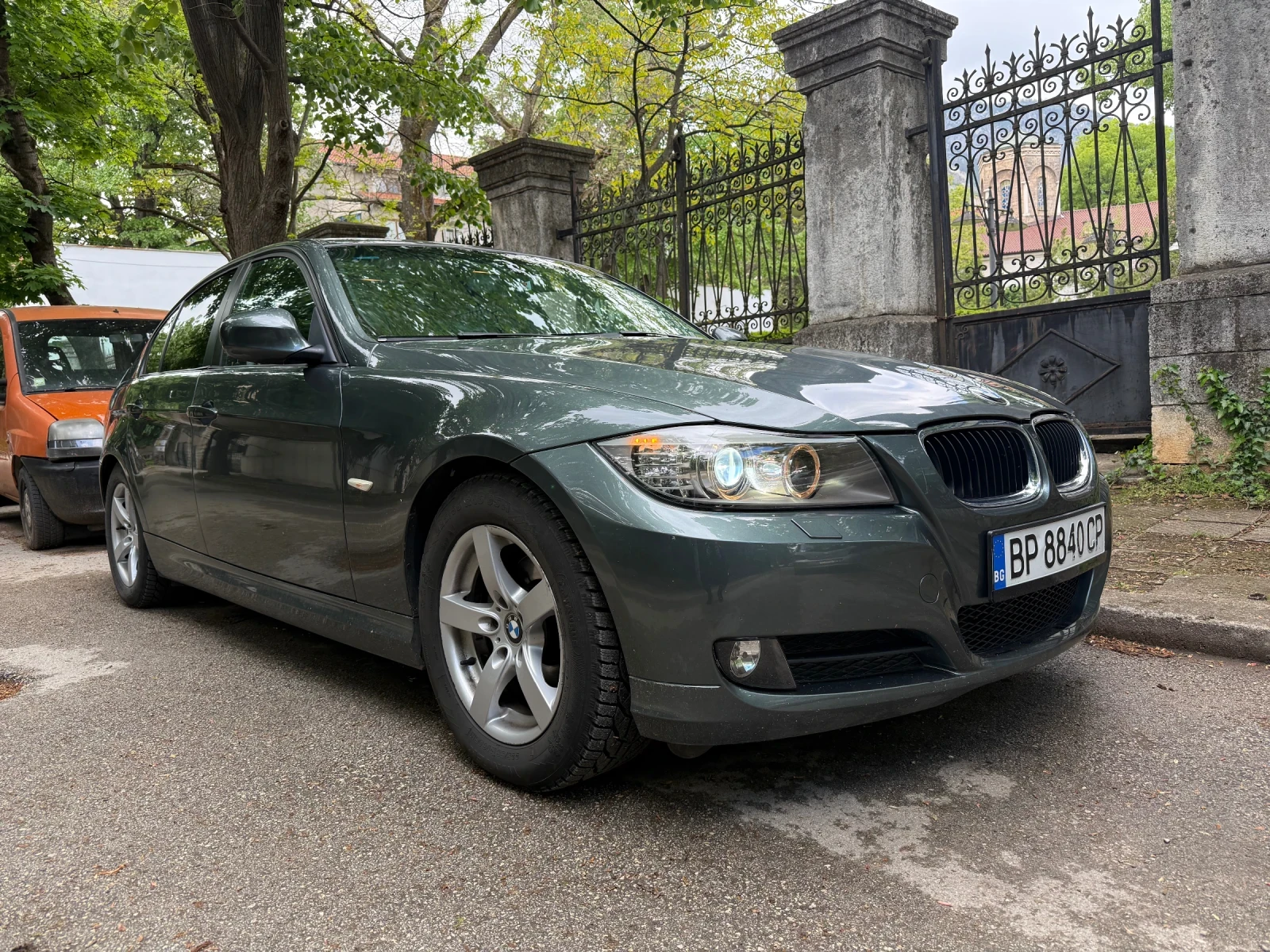 BMW 316 E90 Facelift , снимка 13 - Автомобили и джипове - 55736424