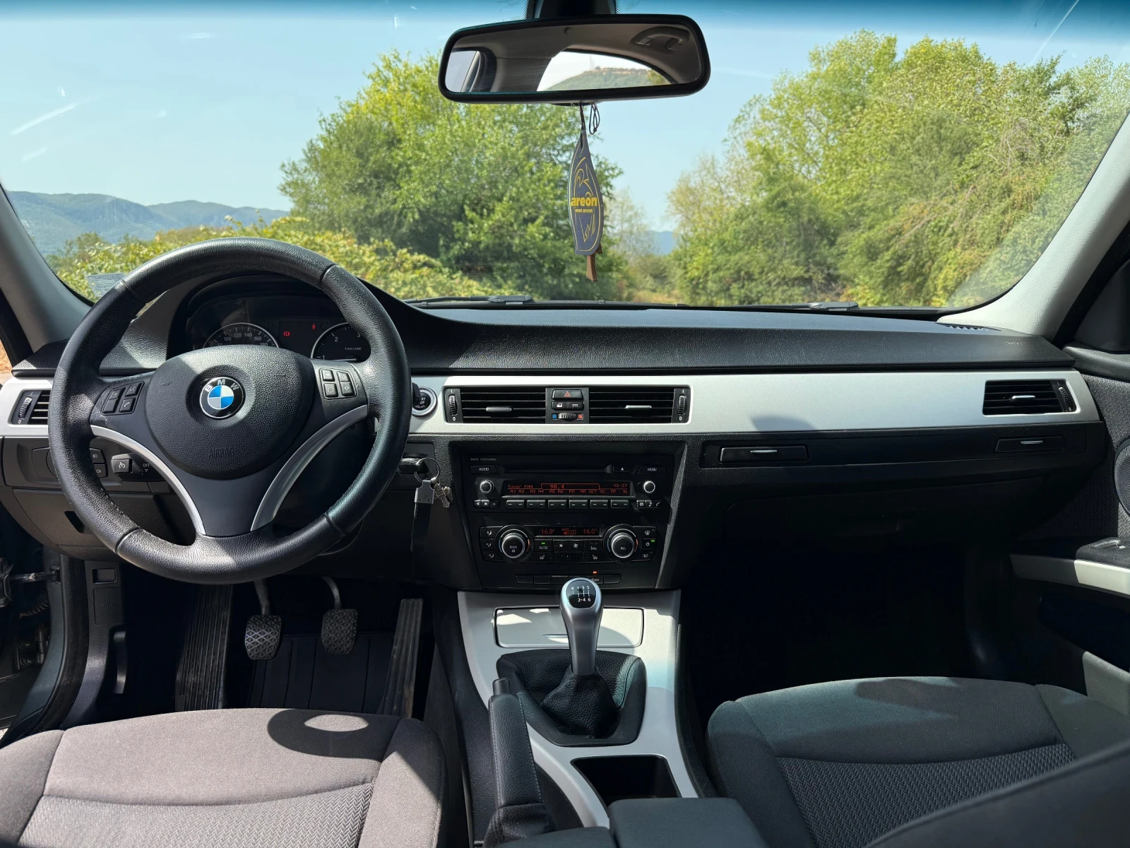 BMW 316 E90 Facelift , снимка 13 - Автомобили и джипове - 55736424