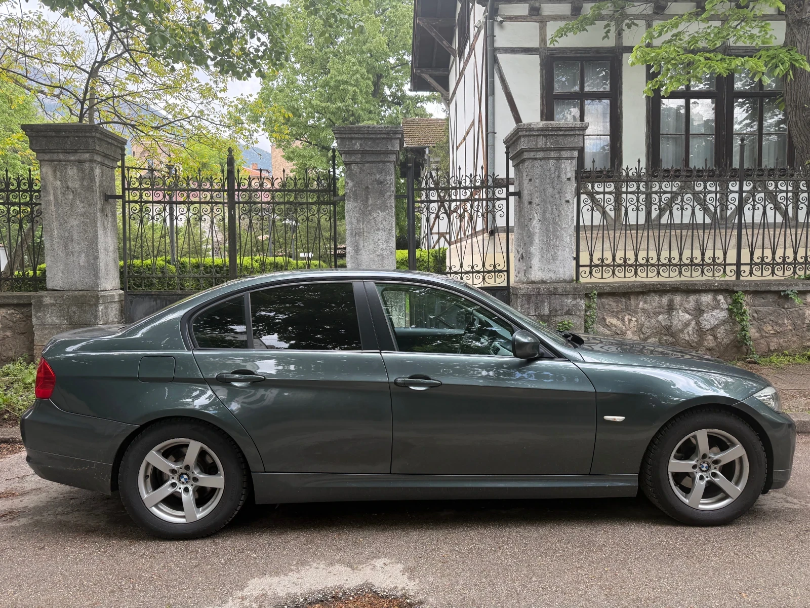BMW 316 E90 Facelift , снимка 6 - Автомобили и джипове - 55736424