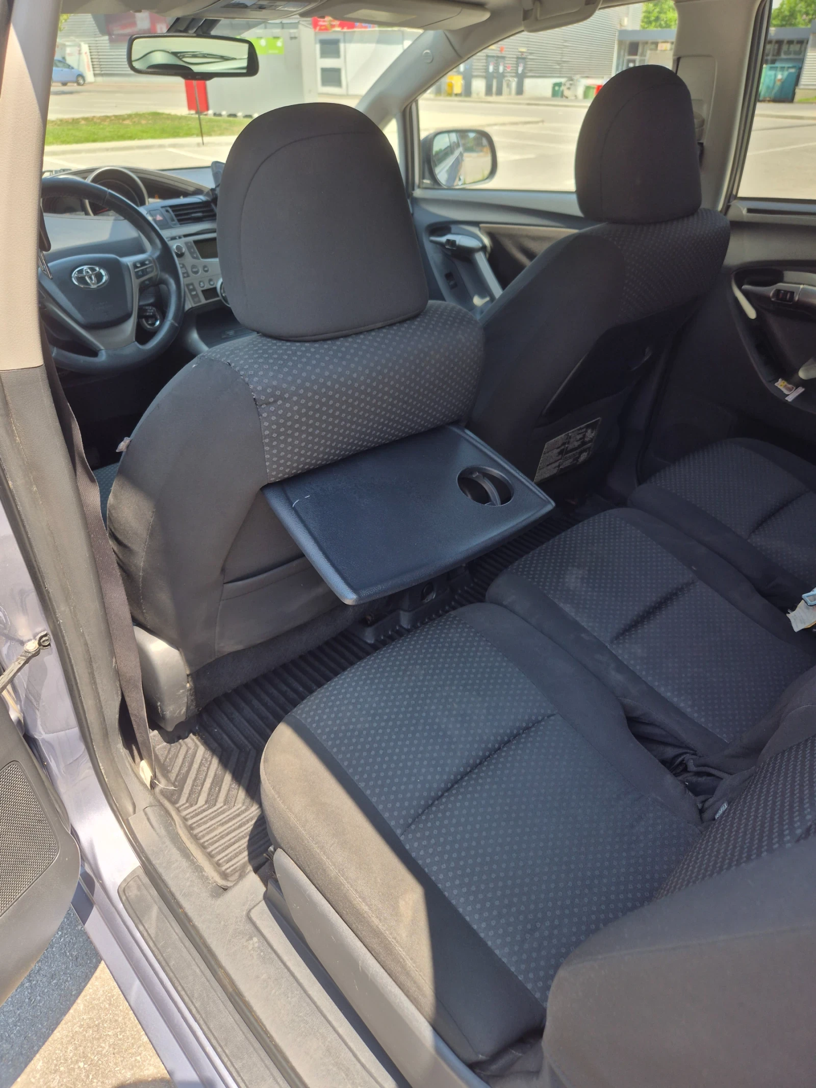 Toyota Verso, снимка 6 - Автомобили и джипове - 55854312