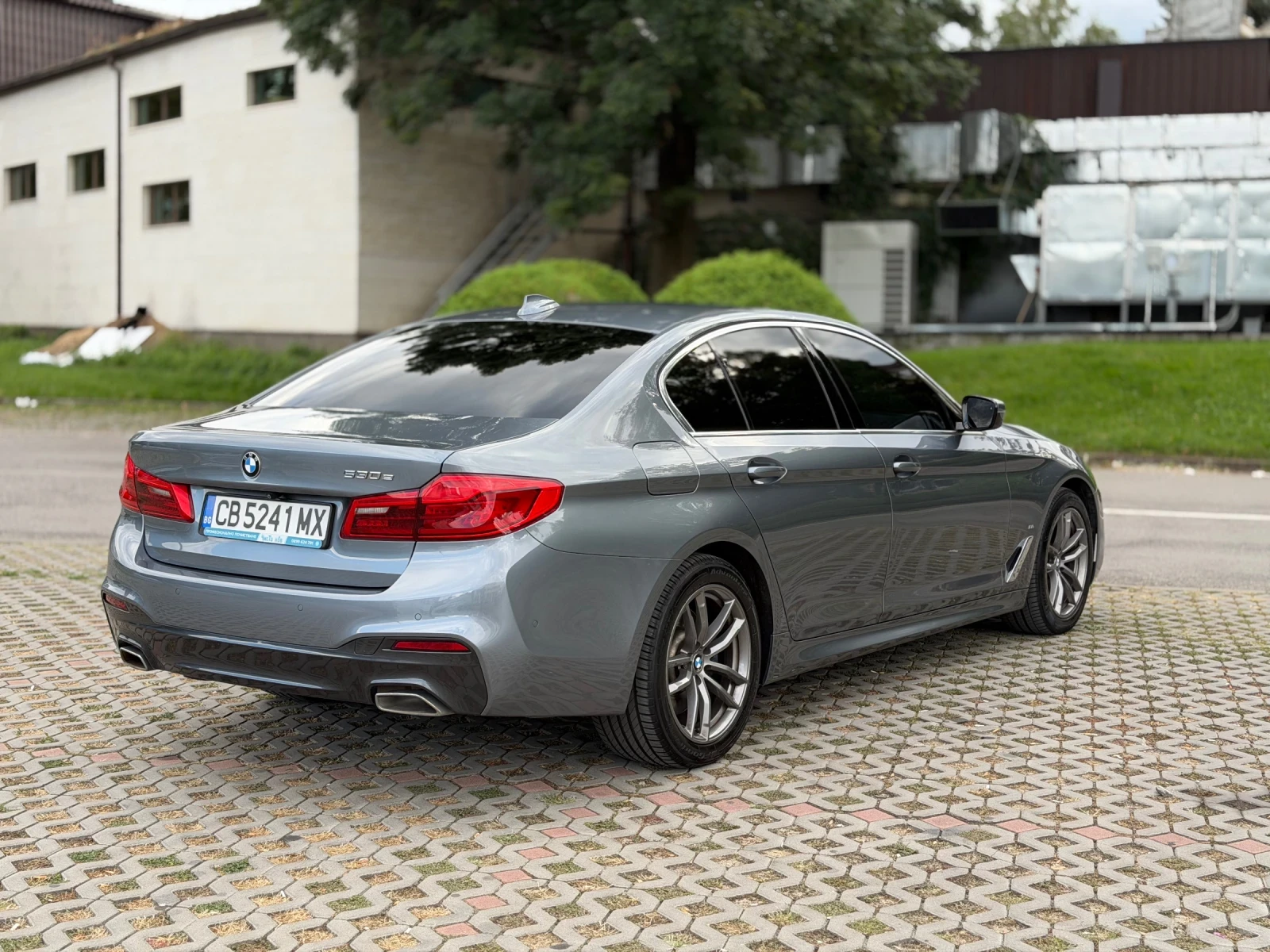 BMW 530 530, снимка 3 - Автомобили и джипове - 56274399