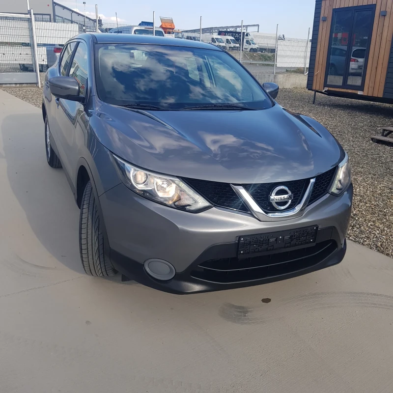 Nissan Qashqai 1.5 DCI, снимка 4 - Автомобили и джипове - 47046262