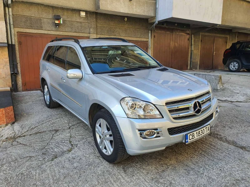 Mercedes-Benz GL 320, снимка 3 - Автомобили и джипове - 46357472