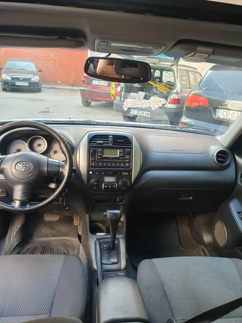 Toyota Rav4, снимка 6 - Автомобили и джипове - 48236148