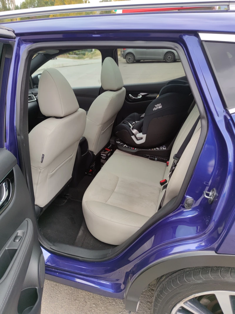 Nissan Qashqai Tekna, снимка 7 - Автомобили и джипове - 52093795