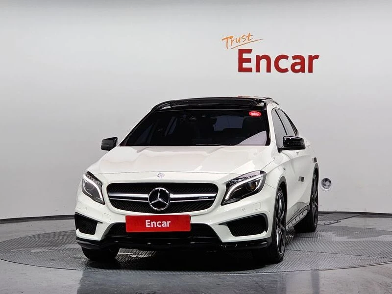 Mercedes-Benz GLA GLA45 AMG 4MATIC| 360к.с.| ВКЛ.ТЕХНОТЕСТ, снимка 3 - Автомобили и джипове - 55430793
