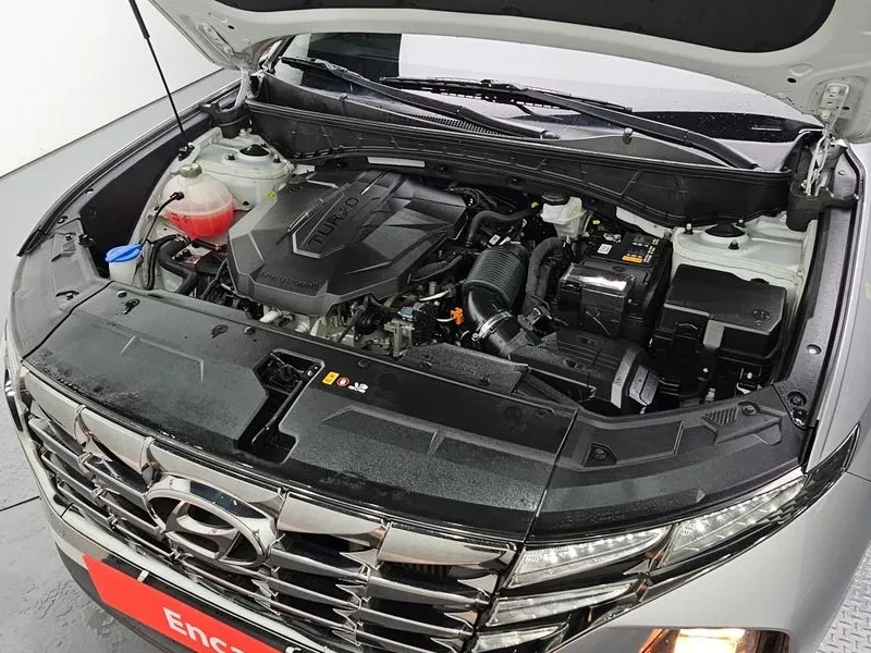 Hyundai Tucson 2.0 4WD MODERN, снимка 6 - Автомобили и джипове - 55802141