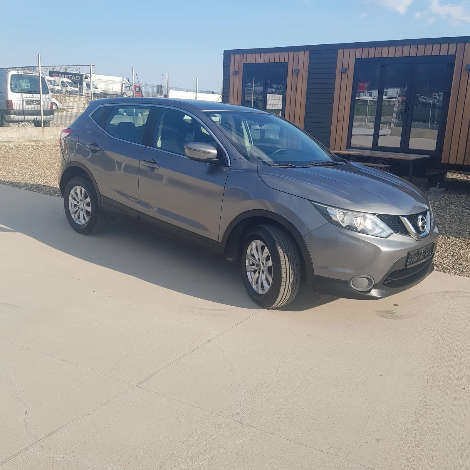 Nissan Qashqai 1.5 DCI - изображение 2