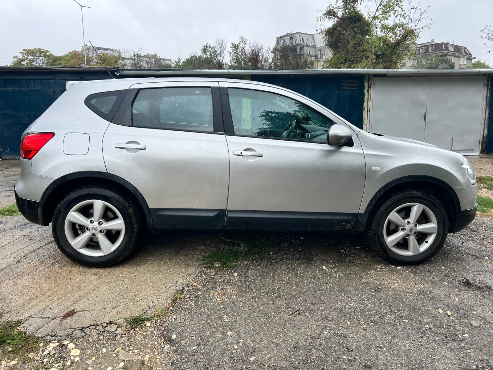 Nissan Qashqai 1.5 DCI - изображение 6