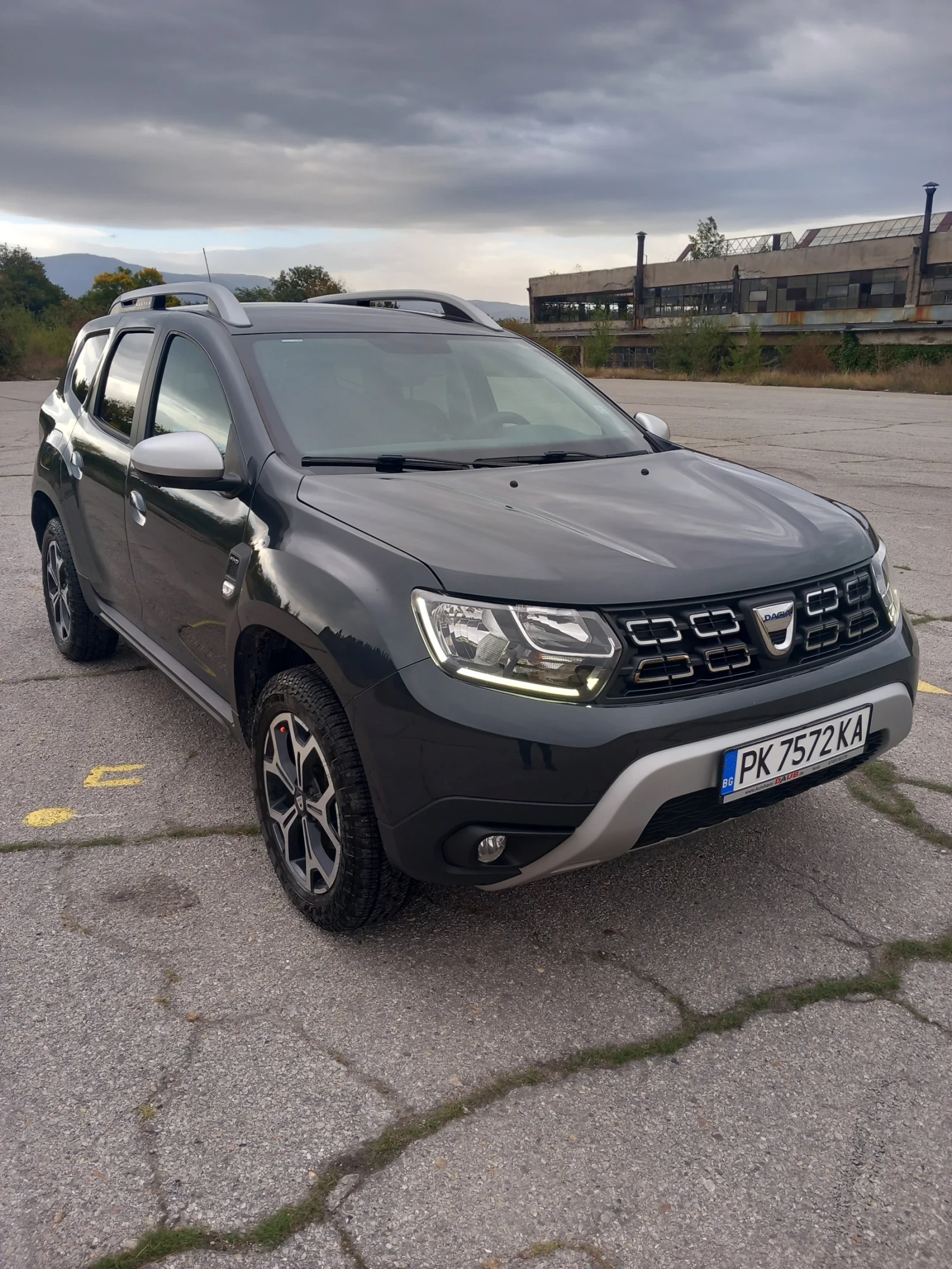 Dacia Duster 1.6 SCE 4x4 PRESTIGE - изображение 3