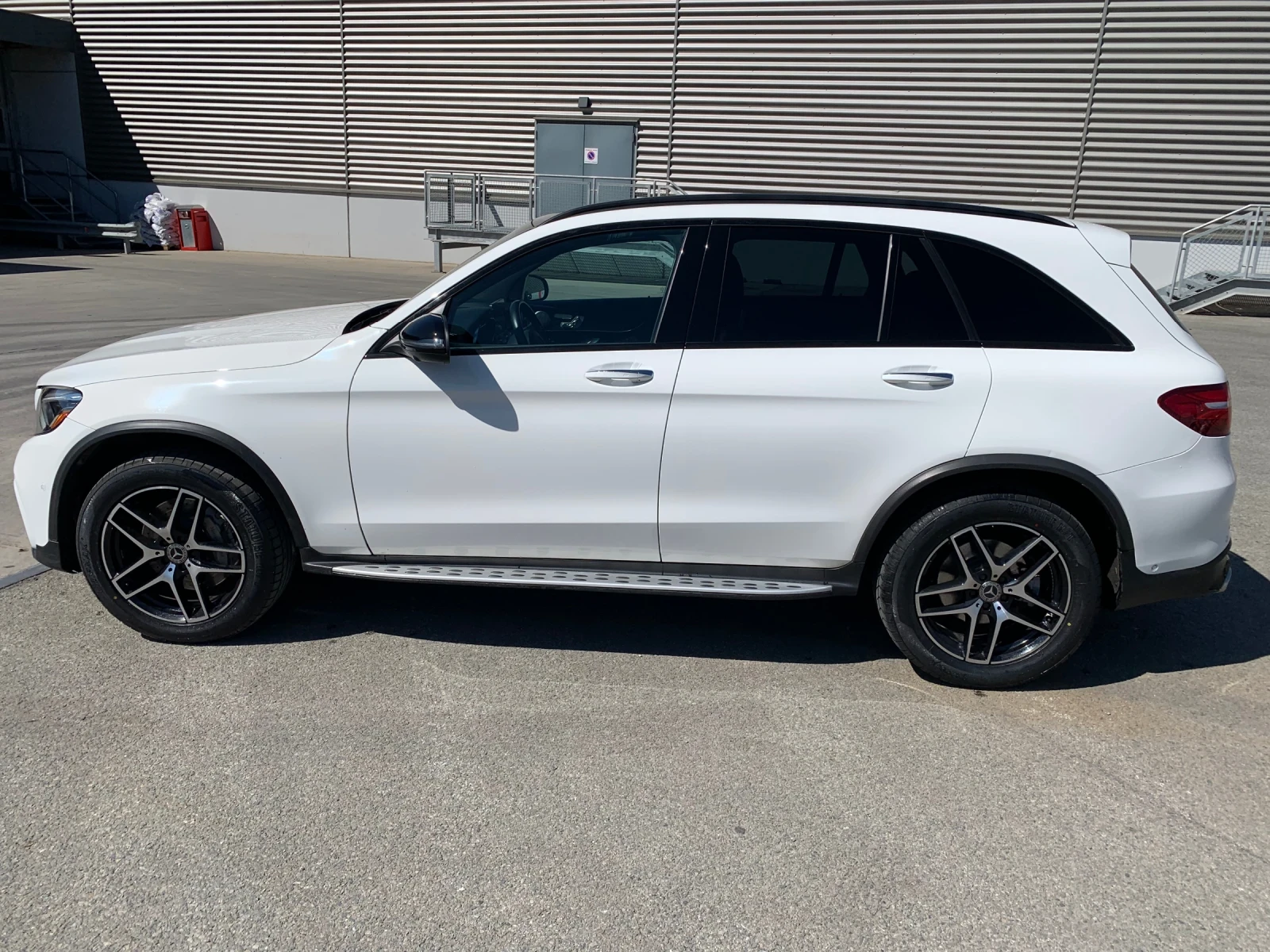 Mercedes-Benz GLC 300 AMG 360 PANO MEMORY - изображение 5