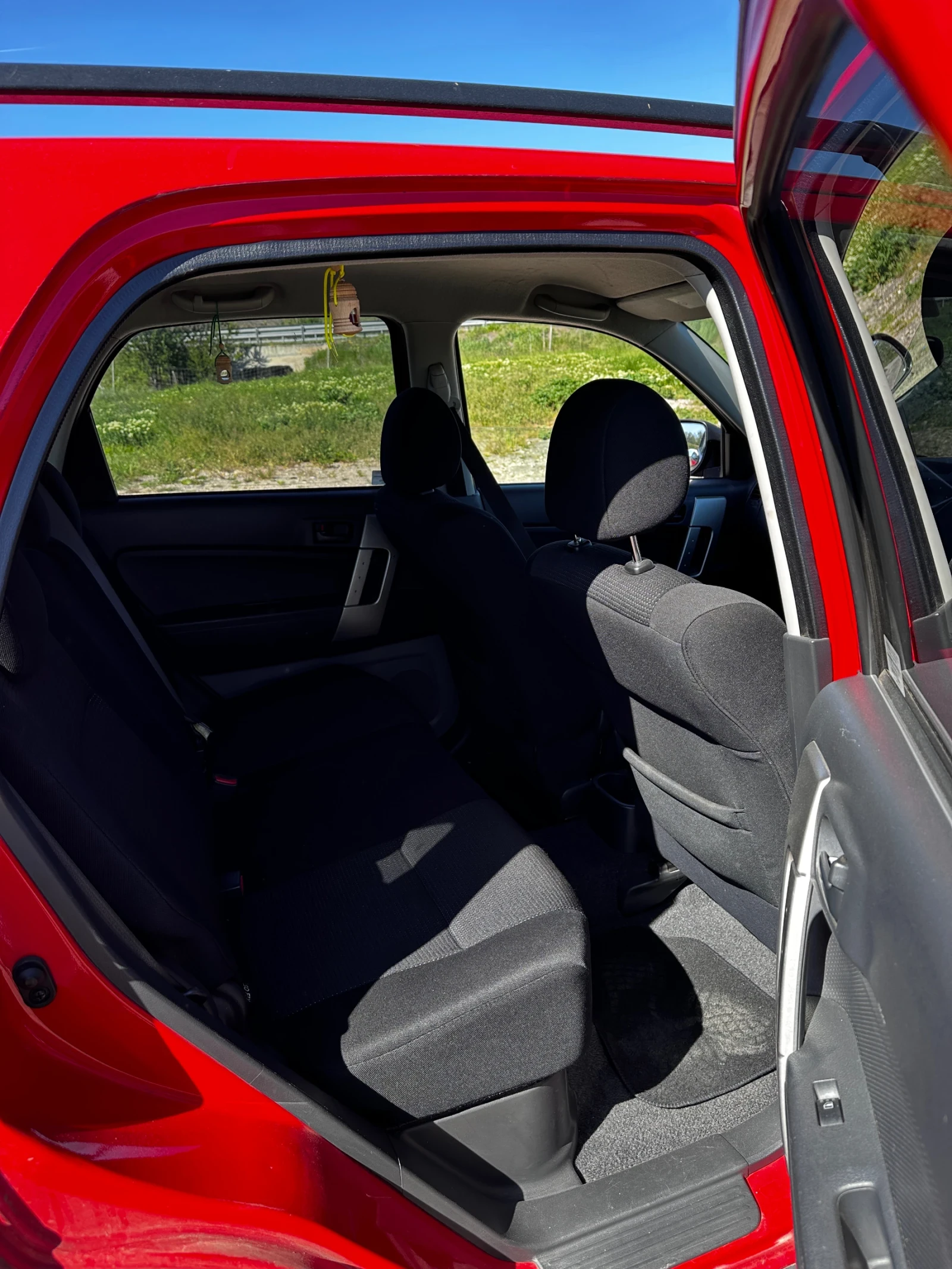 Daihatsu Terios 1.5i - изображение 10
