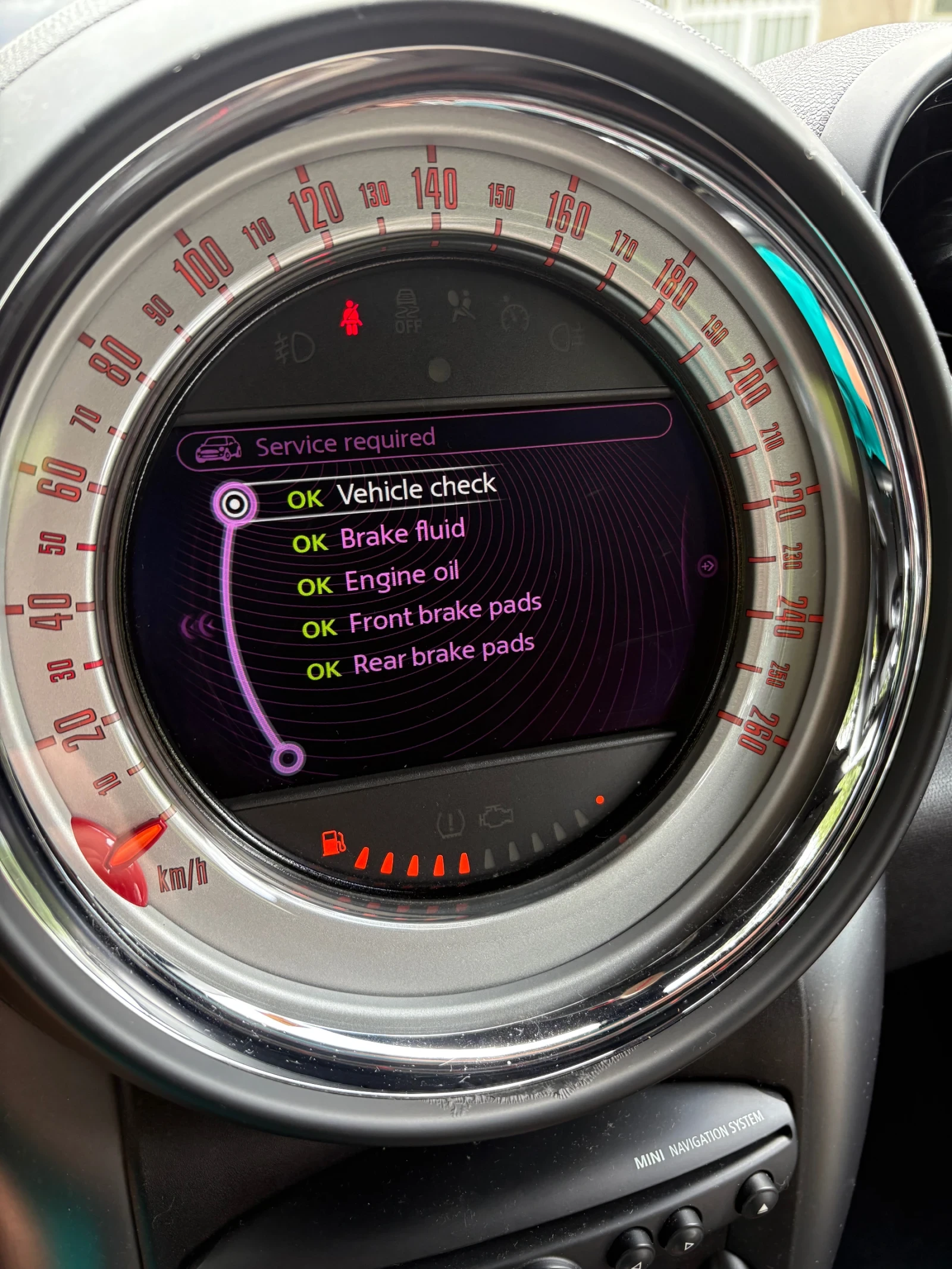Mini Countryman SD All 4 - изображение 7